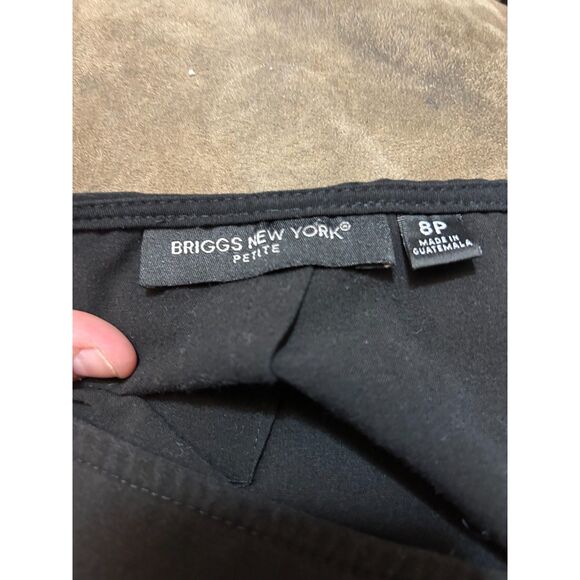 Briggs New York 8 Petite - Picture 2 of 2